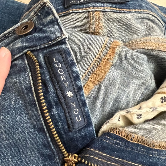 Lucky Brand Distressed Ava Skinny Jeans size 28 - Picture 6 of 10
